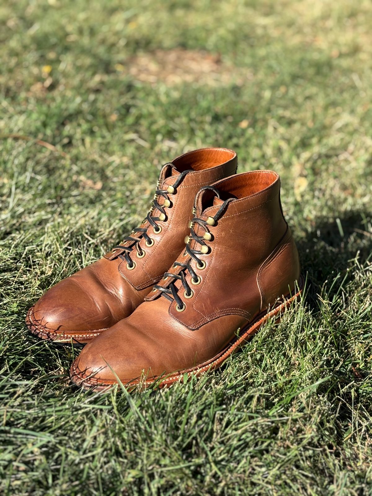 Photo by drew_15 on October 5, 2025 of the Grant Stone Diesel Boot in Horween Dune Chromexcel.