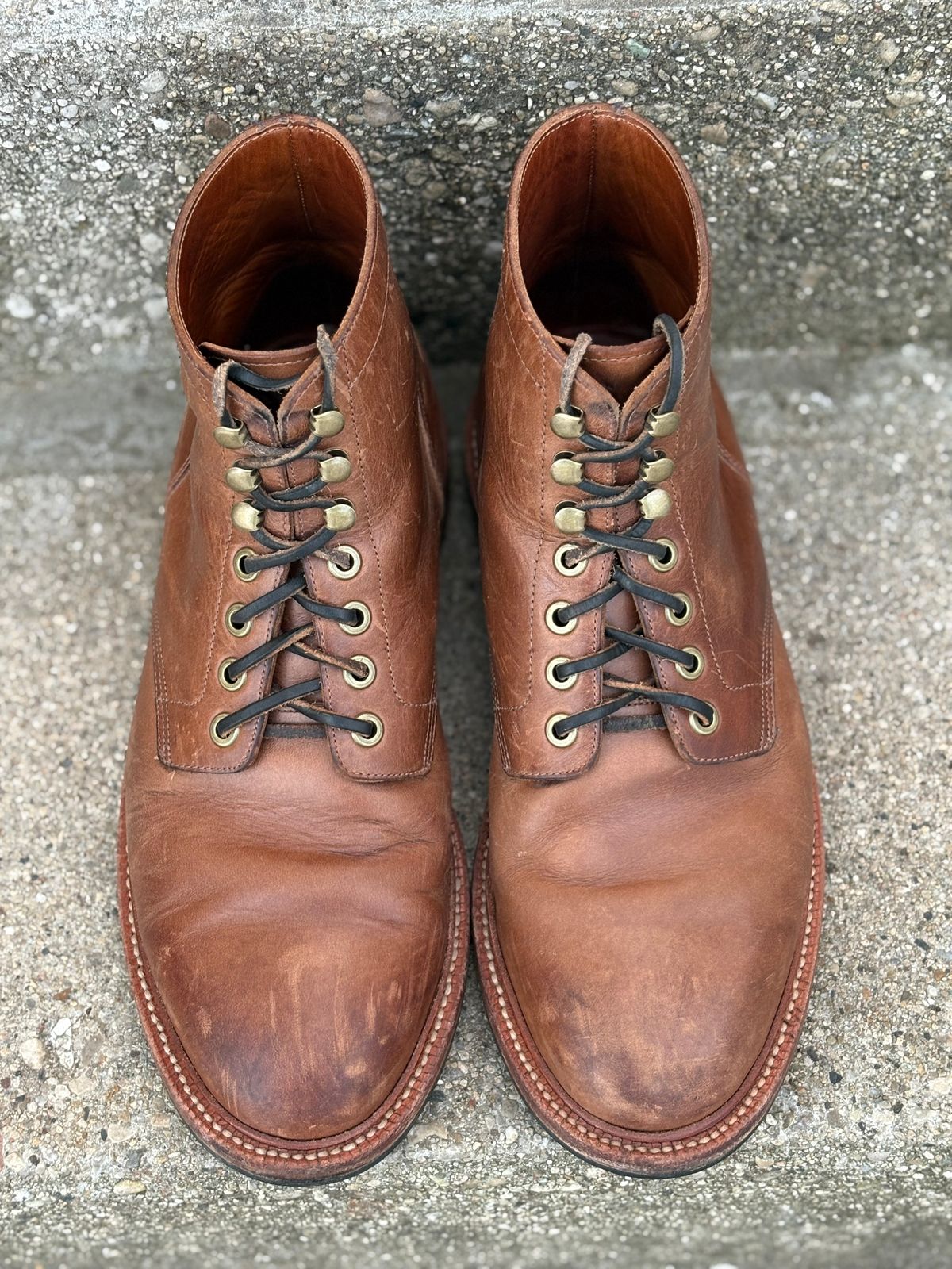 Photo by drew_15 on December 5, 2025 of the Grant Stone Diesel Boot in Horween Dune Chromexcel.