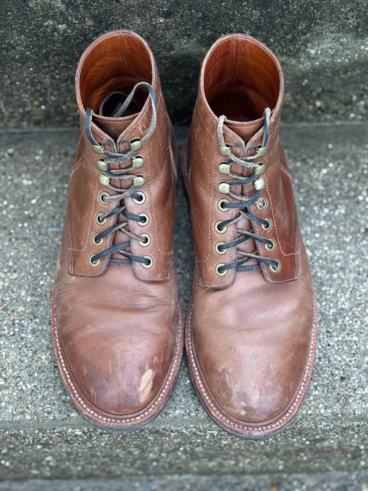 Photo by drew_15 on January 5, 2026 of the Grant Stone Diesel Boot in Horween Dune Chromexcel.