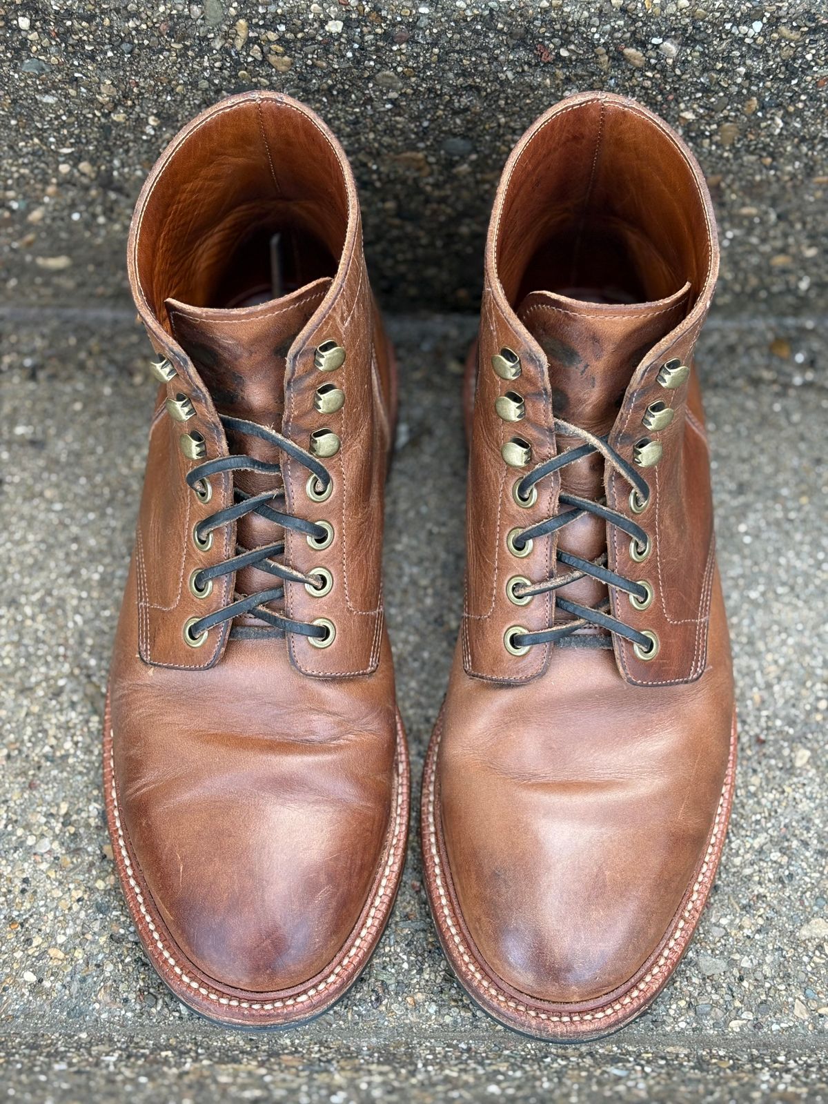 Photo by drew_15 on February 1, 2026 of the Grant Stone Diesel Boot in Horween Dune Chromexcel.