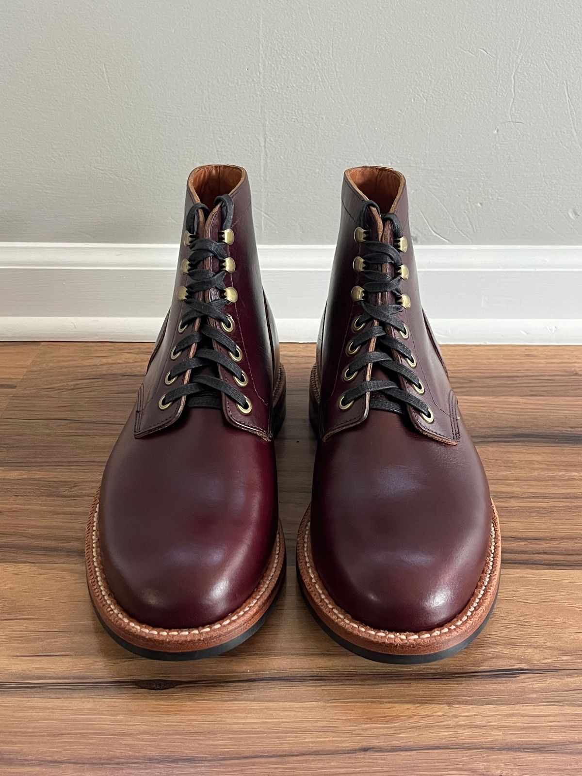 Photo by drew_15 on October 1, 2023 of the Grant Stone Diesel Boot in Horween Color 8 Chromexcel.