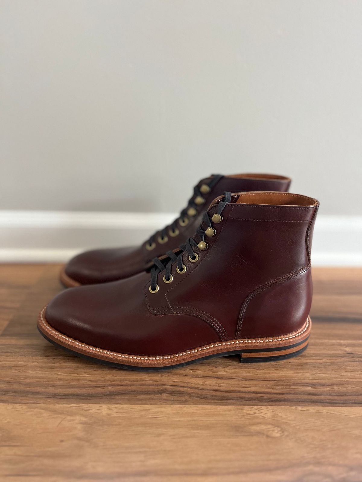 Photo by drew_15 on October 1, 2023 of the Grant Stone Diesel Boot in Horween Color 8 Chromexcel.
