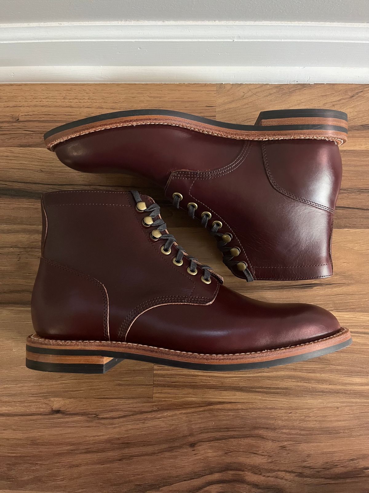 Photo by drew_15 on October 1, 2023 of the Grant Stone Diesel Boot in Horween Color 8 Chromexcel.