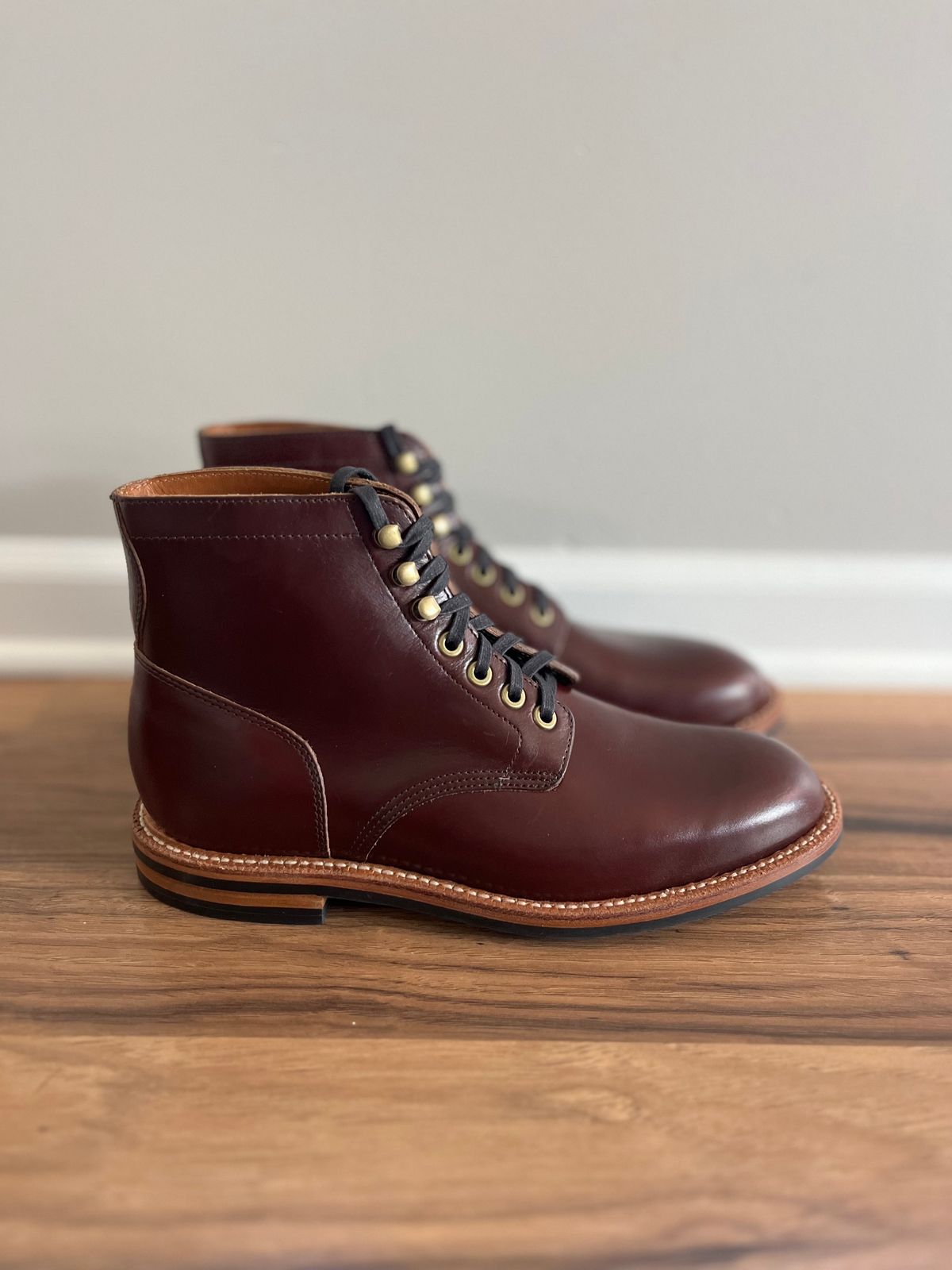 Photo by drew_15 on October 1, 2023 of the Grant Stone Diesel Boot in Horween Color 8 Chromexcel.