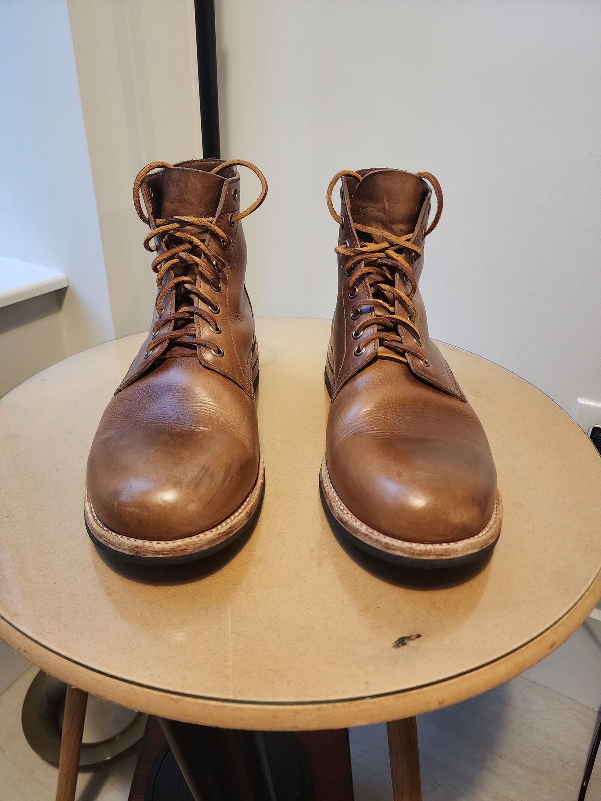 Photo by kobEsq on November 5, 2023 of the Oak Street Bootmakers Trench Boot in Horween Natural Chromexcel.
