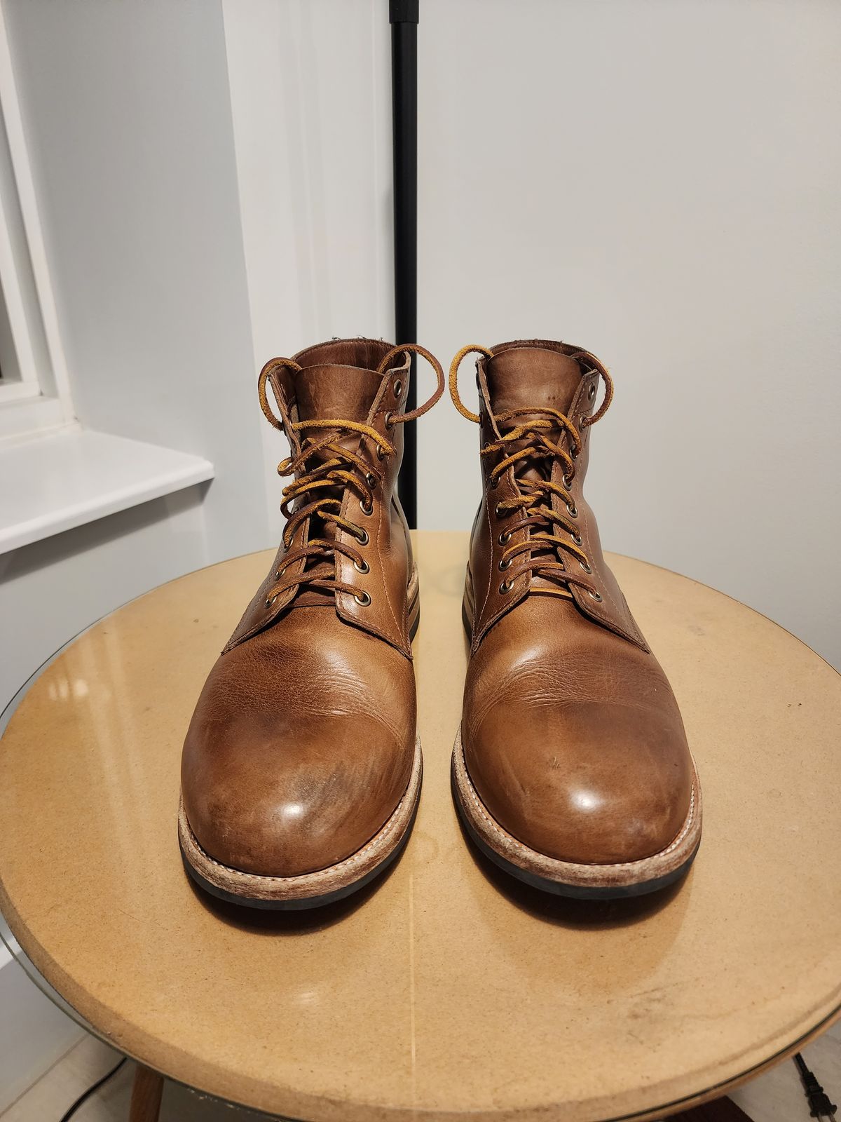 Photo by kobEsq on December 6, 2023 of the Oak Street Bootmakers Trench Boot in Horween Natural Chromexcel.