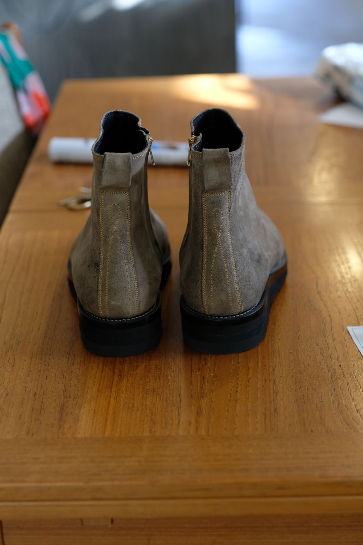 Photo by thepatinaarena on October 1, 2025 of the Fortis Boots Antasena in Maryam Reverse Asphalto.