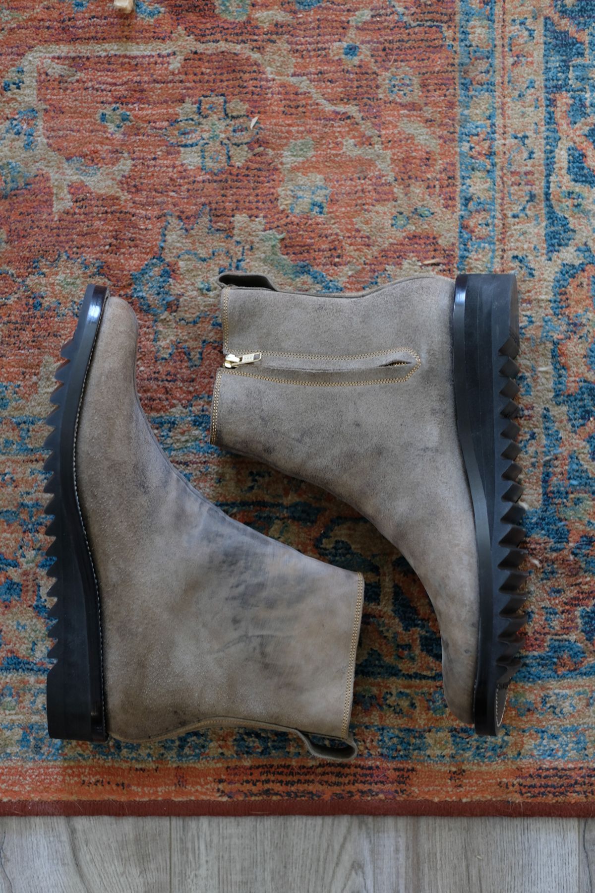 Photo by thepatinaarena on October 1, 2025 of the Fortis Boots Antasena in Maryam Reverse Asphalto.