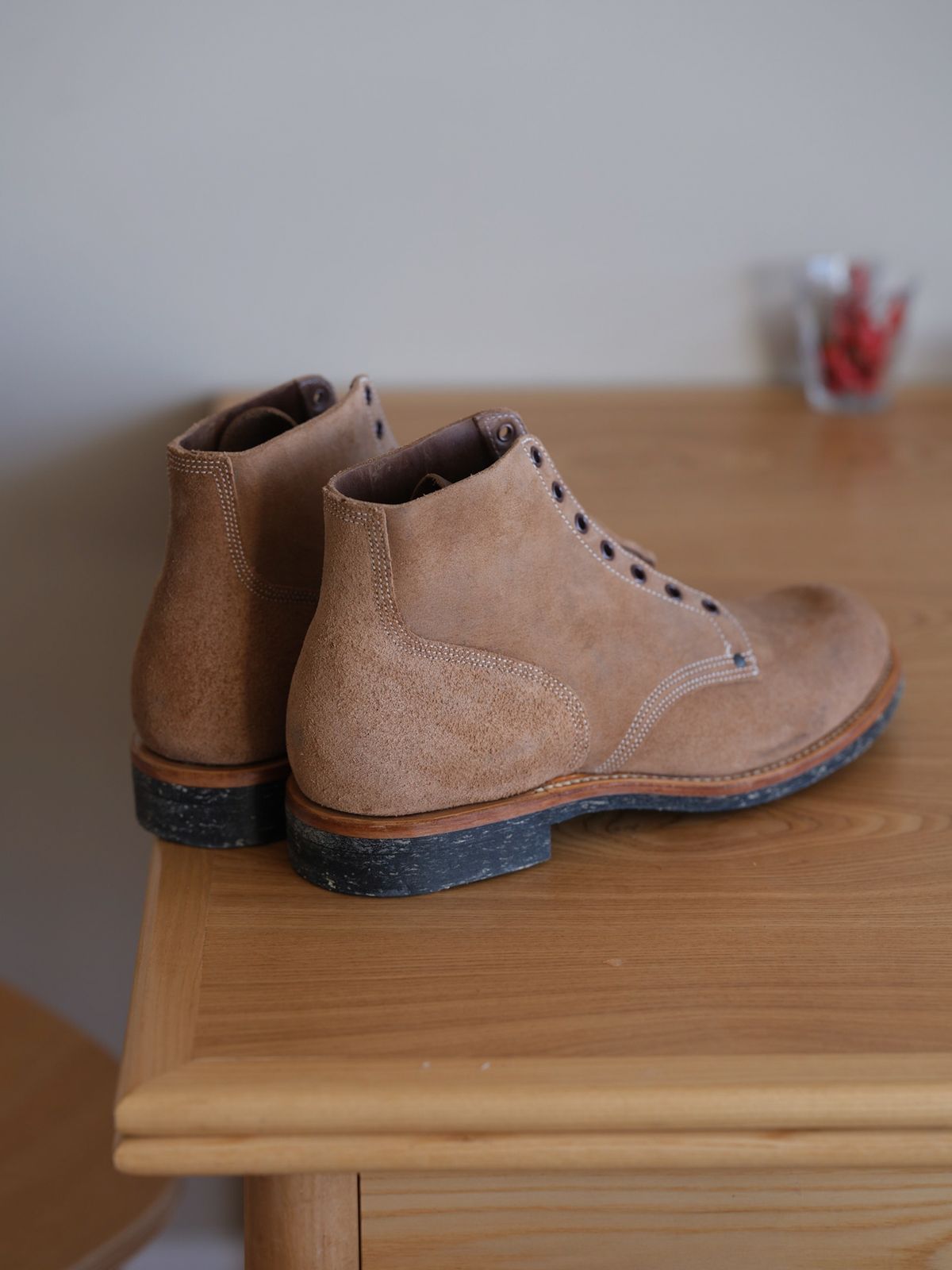 Photo by thepatinaarena on April 17, 2023 of the Viberg Boondocker in Horween Natural Chromexcel Roughout.