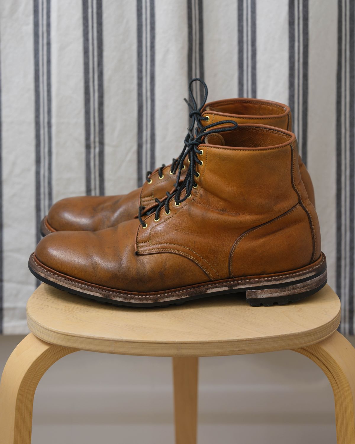 Photo by thepatinaarena on March 1, 2023 of the Viberg Officer Boot in Shinki Camel Latigo Horsehide.