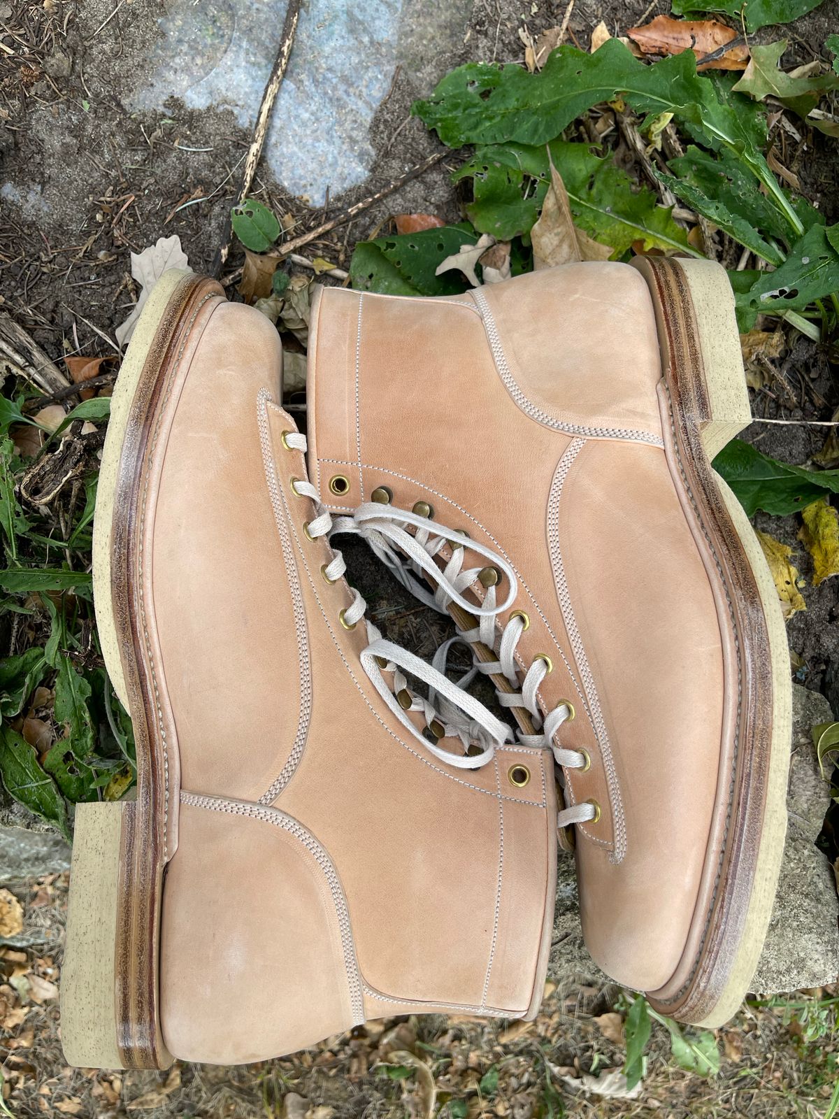 Photo by HonestHunter on October 1, 2022 of the Sagara Valiant in Conceria Cloe Crust Shell Cordovan.