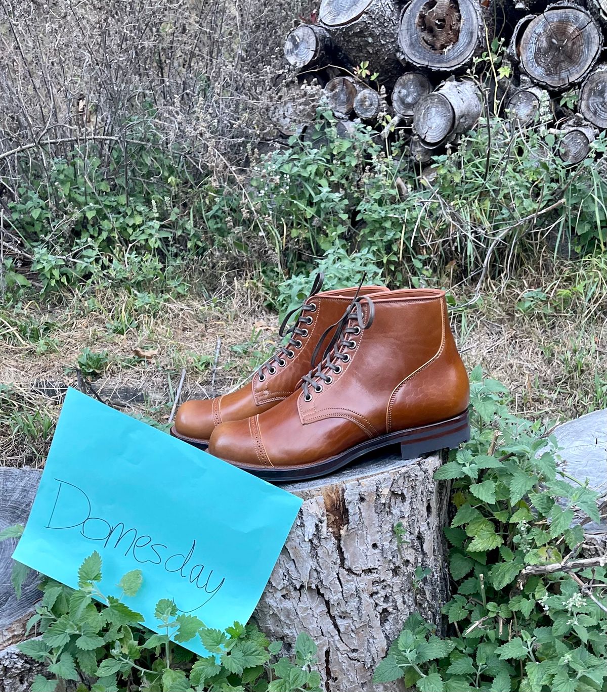Photo by HonestHunter on October 4, 2024 of the Viberg Service Boot BCT in Shinki Cognac Teacore Horsebutt.