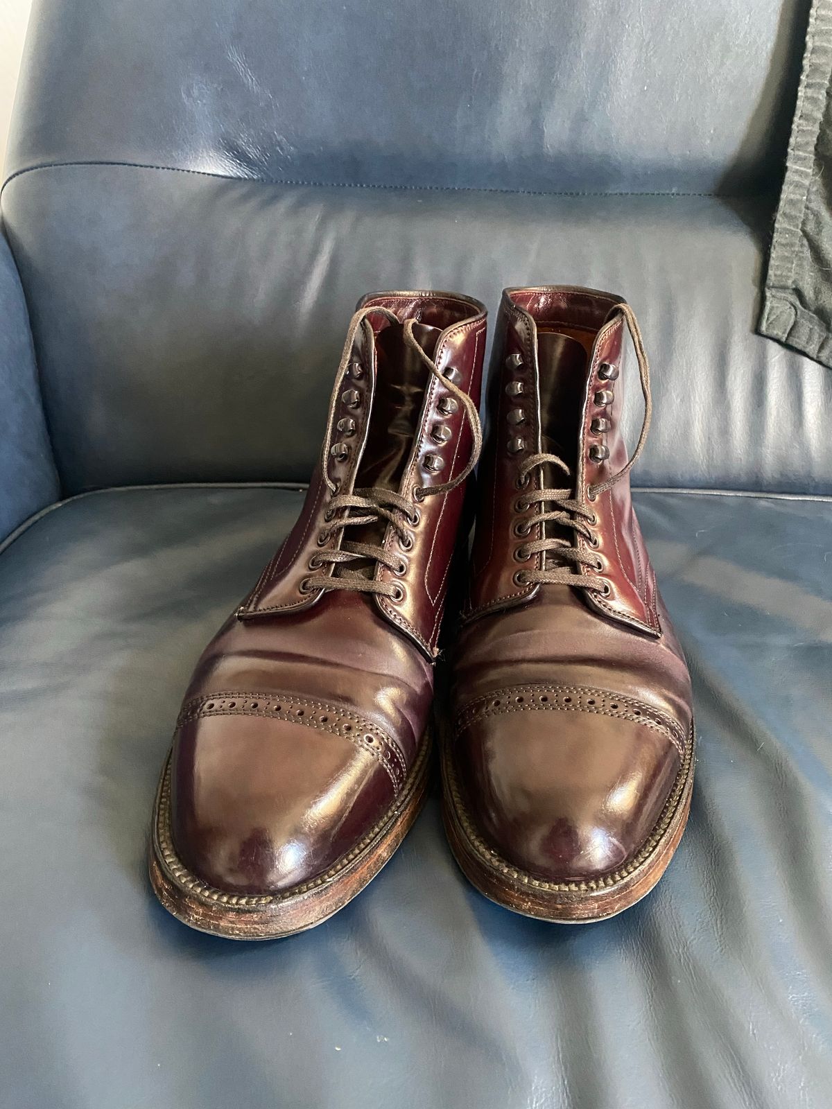 Photo by PatricksBoots on October 21, 2022 of the Alden Perforated Cap Toe Boot in Horween Color 8 Shell Cordovan.