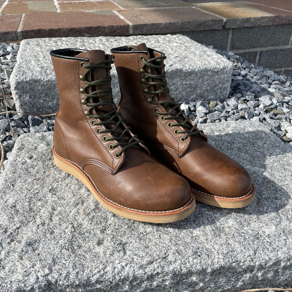 Photo by DRVX on March 3, 2024 of the Red Wing 7-Inch Classic Round Toe in Dark Chocolate.