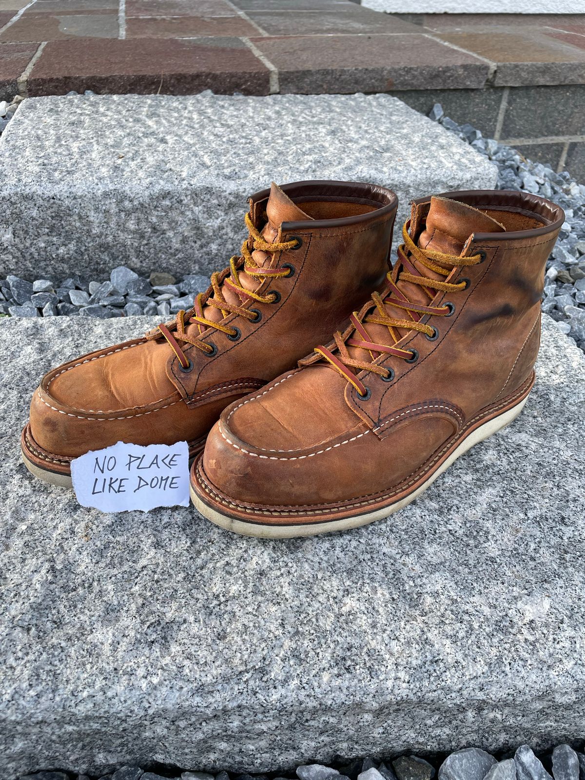 Photo by DRVX on November 5, 2022 of the Red Wing 6-Inch Classic Moc in S.B. Foot Copper Rough and Tough.