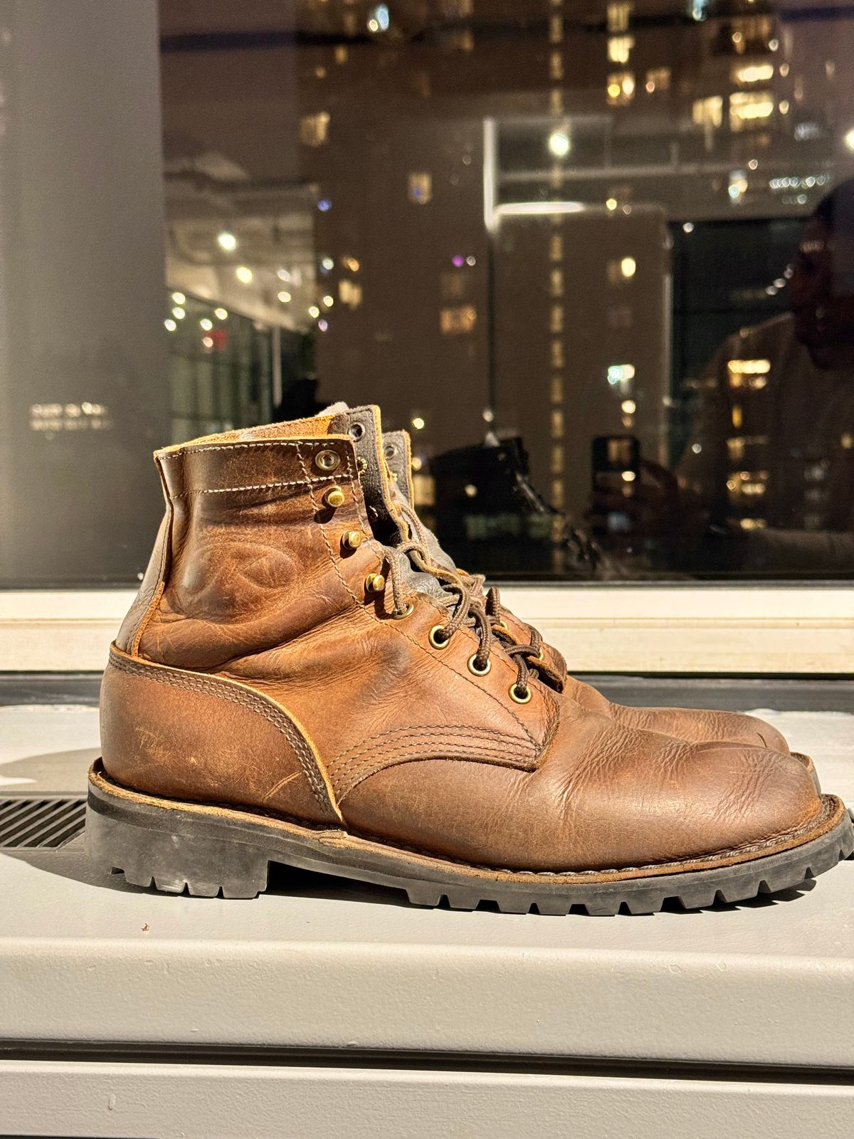 Photo by gabriel18 on March 6, 2024 of the JK Boots 300X in Seidel Brown Oil Tan.