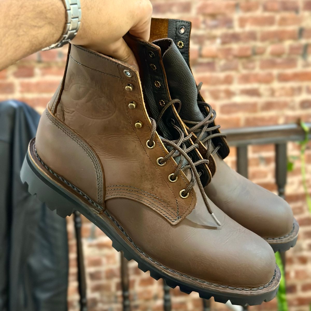 Photo by gabriel18 on September 28, 2023 of the JK Boots 300X in Seidel Brown Oil Tan.