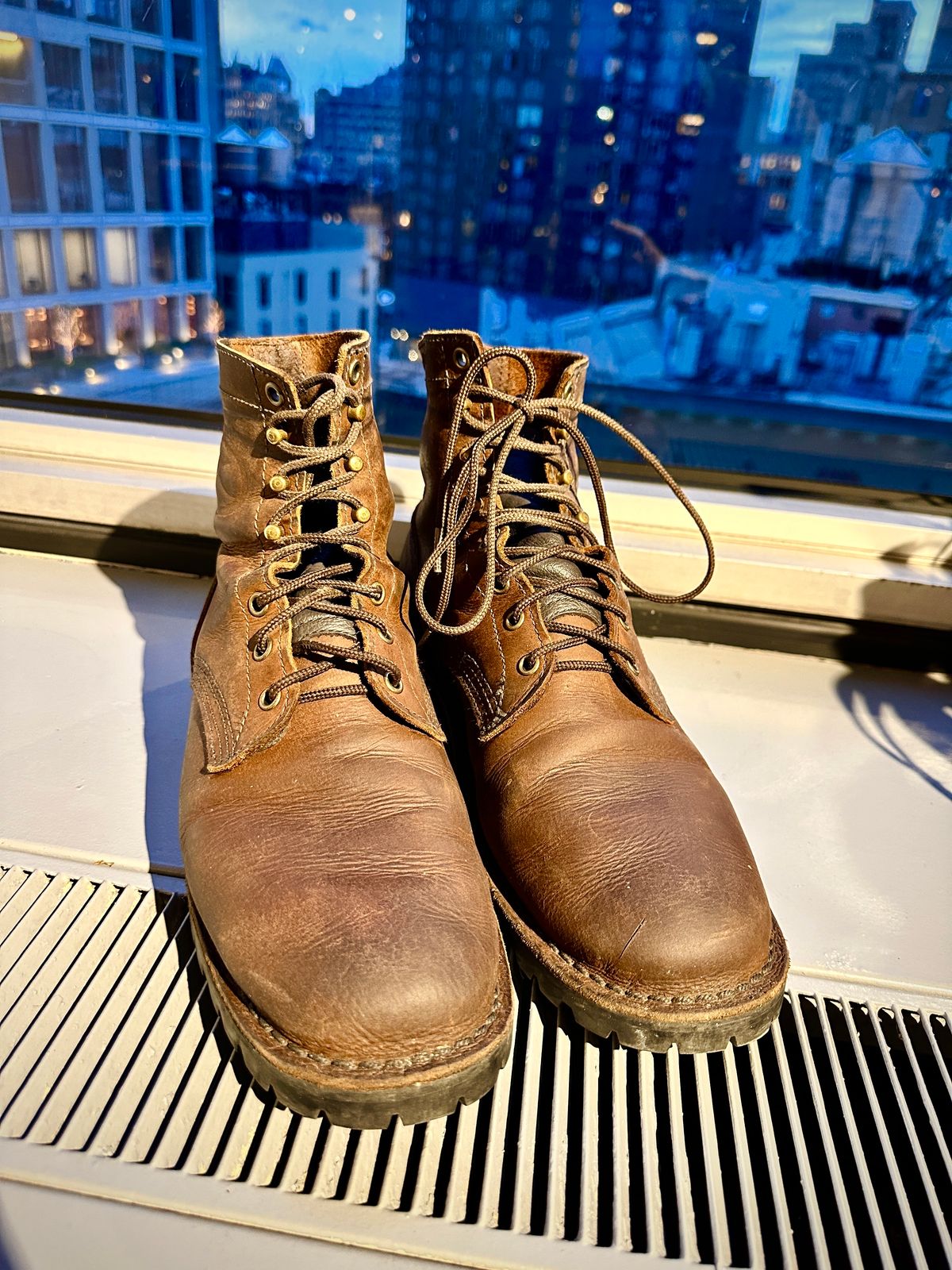Photo by gabriel18 on December 4, 2023 of the JK Boots 300X in Seidel Brown Oil Tan.