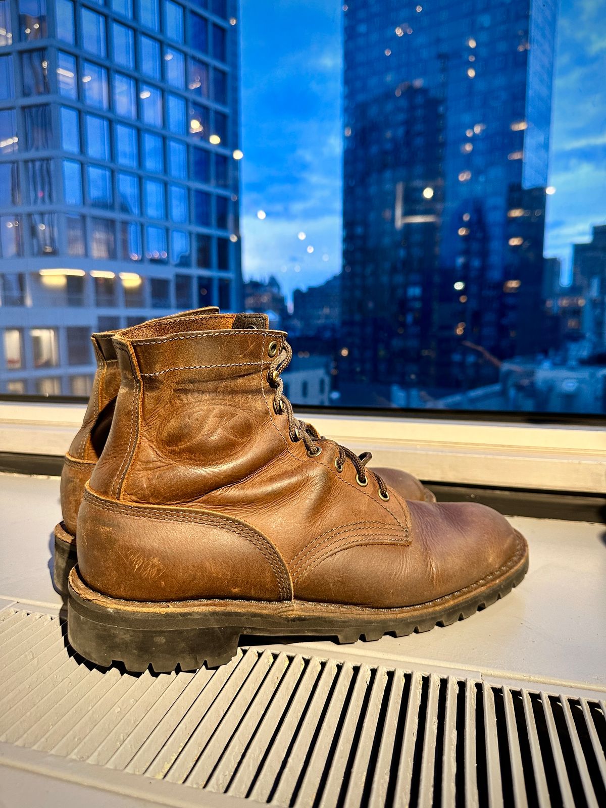 Photo by gabriel18 on December 4, 2023 of the JK Boots 300X in Seidel Brown Oil Tan.