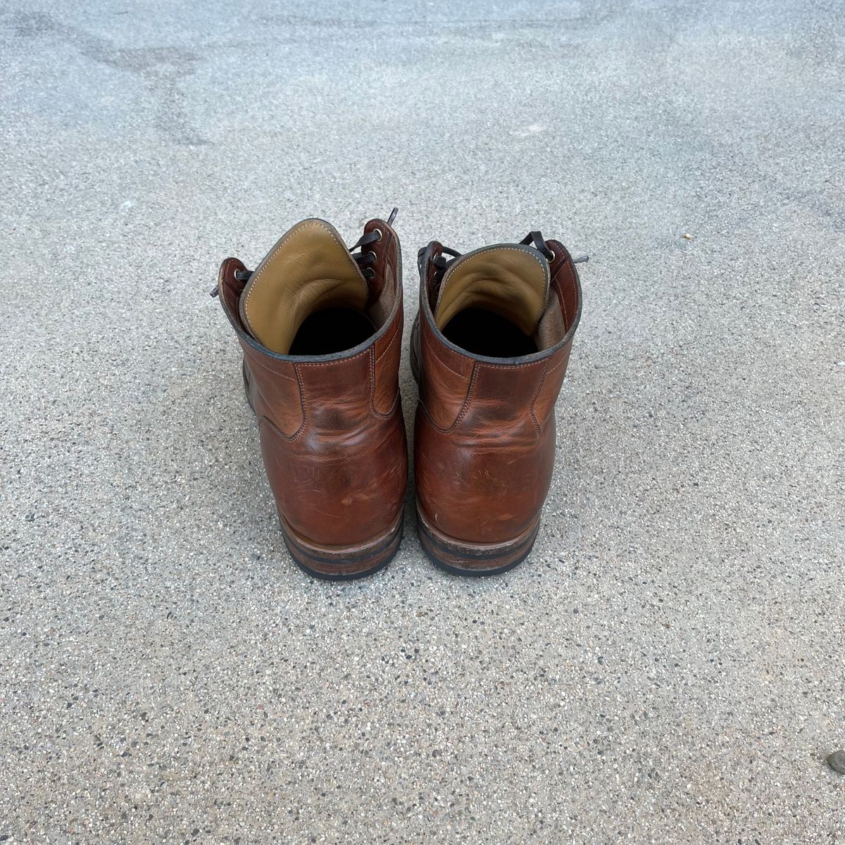 Photo by samepantssameboots6months on February 5, 2023 of the Viberg Service Boot BCT in Horween Burned Oak Dublin.