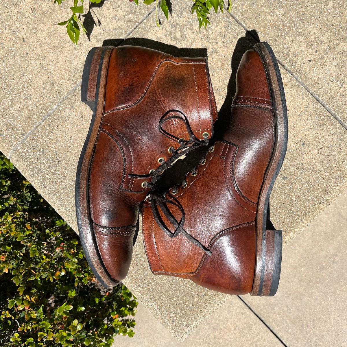 Photo by samepantssameboots6months on April 2, 2023 of the Viberg Service Boot BCT in Horween Burned Oak Dublin.