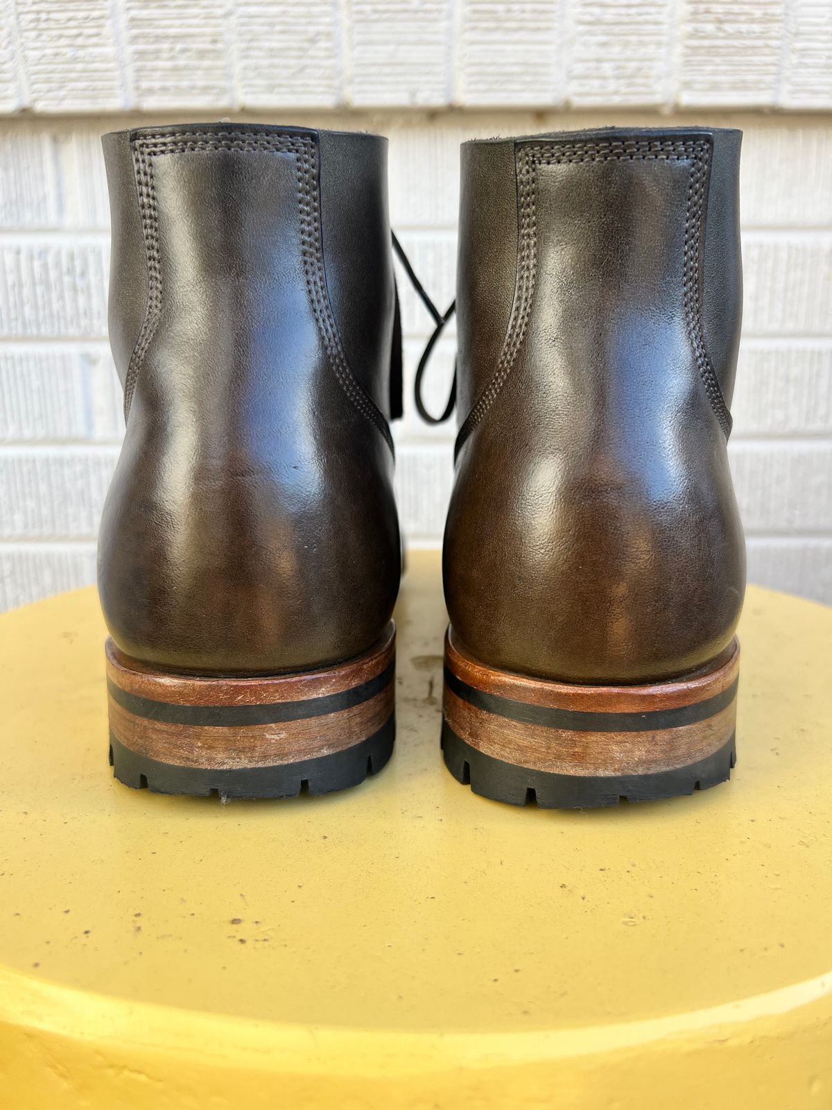Photo by tooth on December 5, 2023 of the Viberg Boondocker in Maryam Olive TPR Horsebutt.