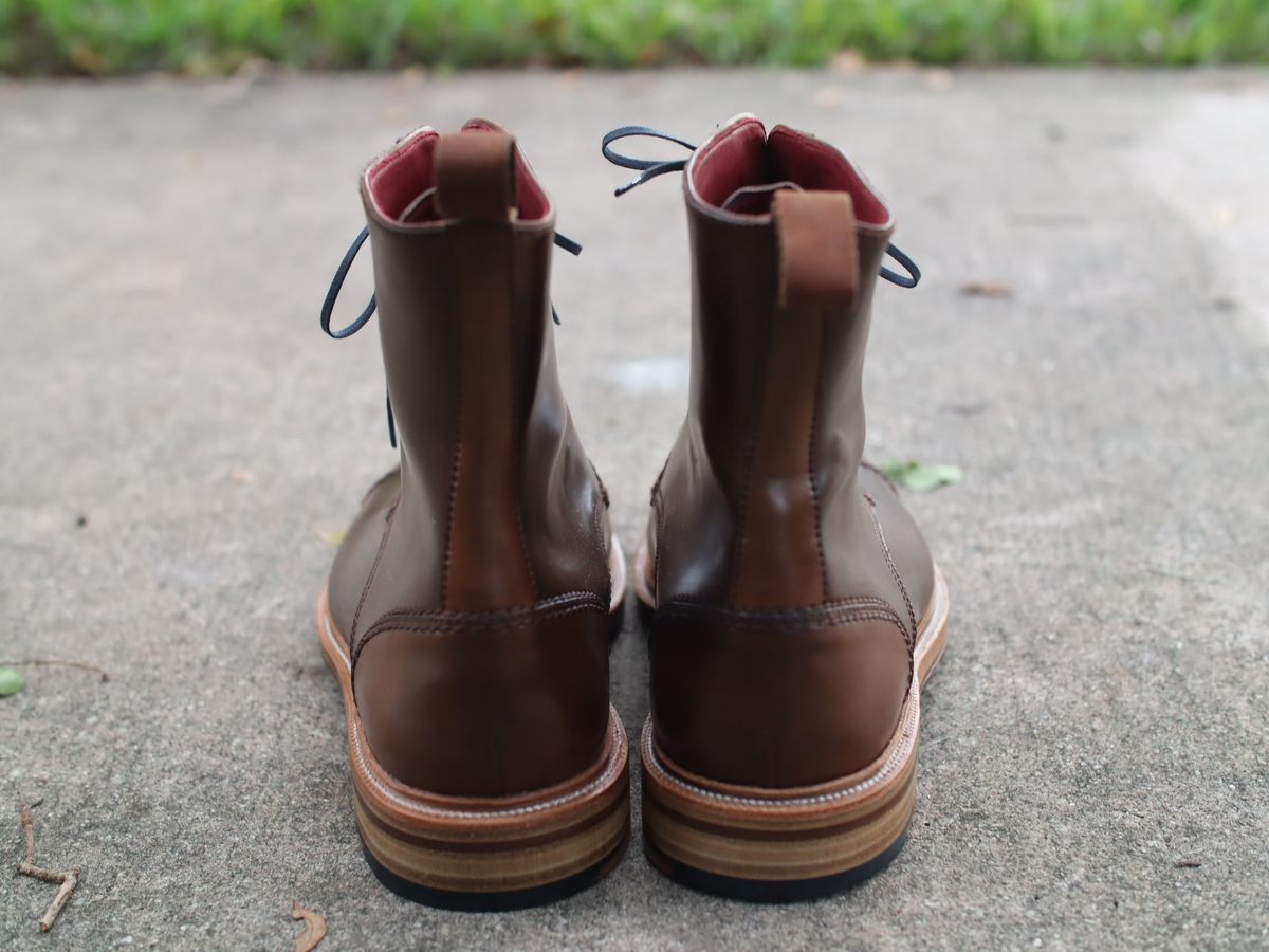 Photo by miamisoledoc on October 1, 2022 of the Carmina Unlisted Model in Horween Armagnac Shell Cordovan.