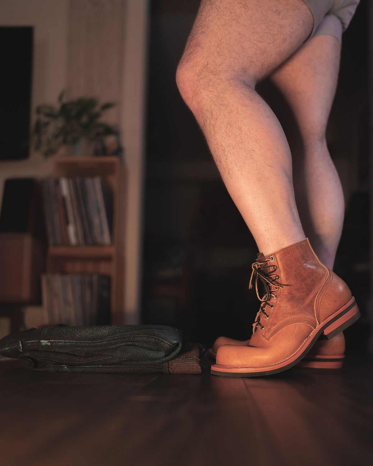 Photo by BigDudeInDenim on October 1, 2022 of the Nicks Prospector in Horween Natural Dublin.