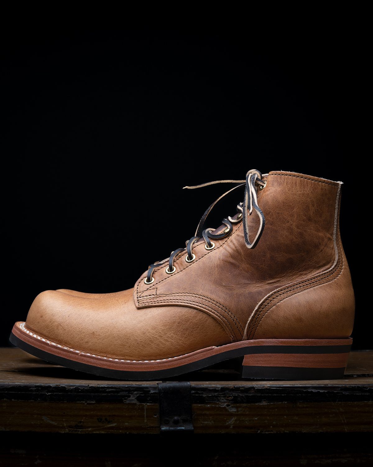 Photo by BigDudeInDenim on October 1, 2022 of the Nicks Prospector in Horween Natural Dublin.