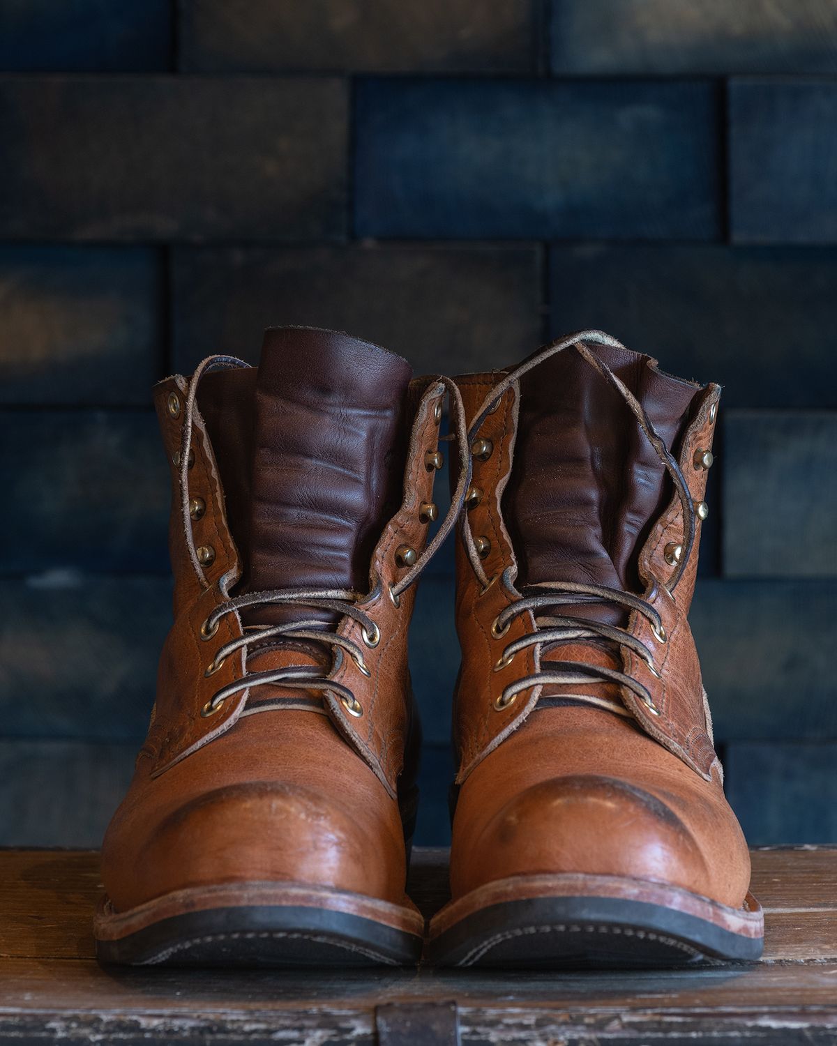 Photo by BigDudeInDenim on December 4, 2022 of the Nicks Prospector in Horween Natural Dublin.