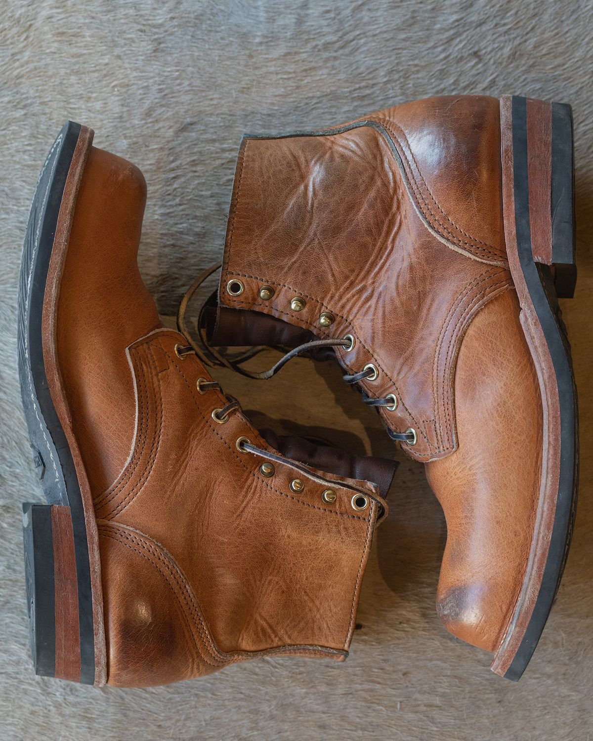 Photo by BigDudeInDenim on December 4, 2022 of the Nicks Prospector in Horween Natural Dublin.