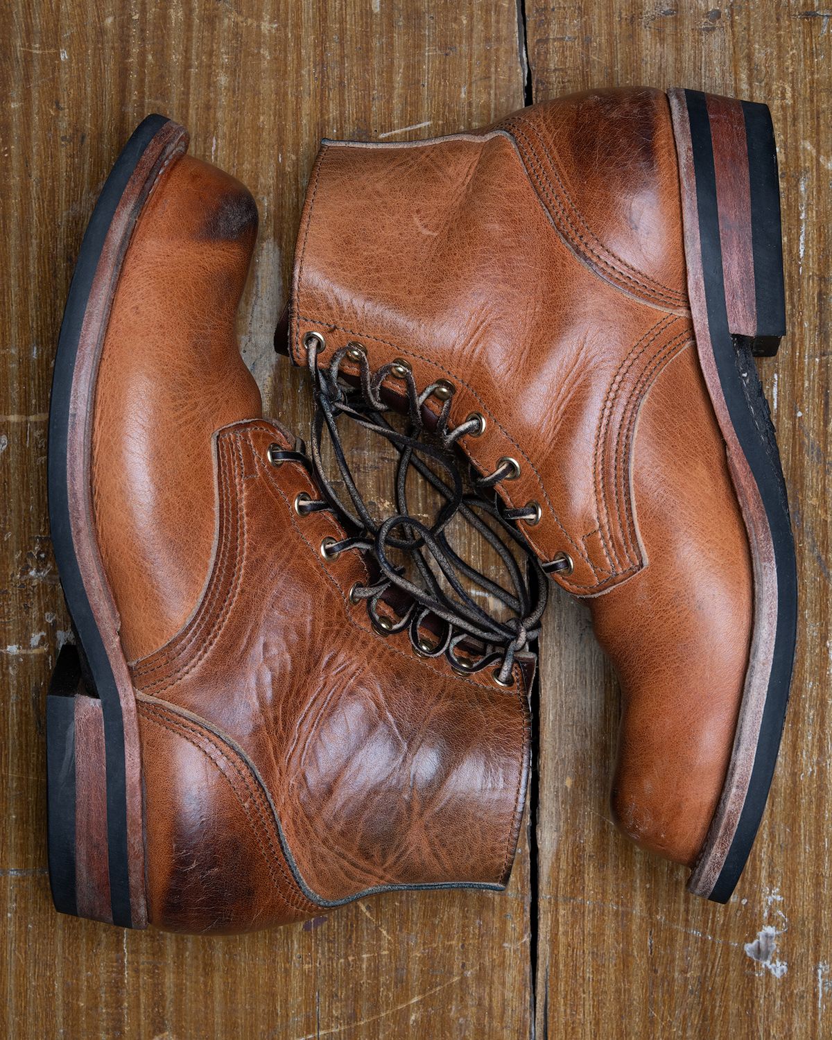 Photo by BigDudeInDenim on January 3, 2023 of the Nicks Prospector in Horween Natural Dublin.