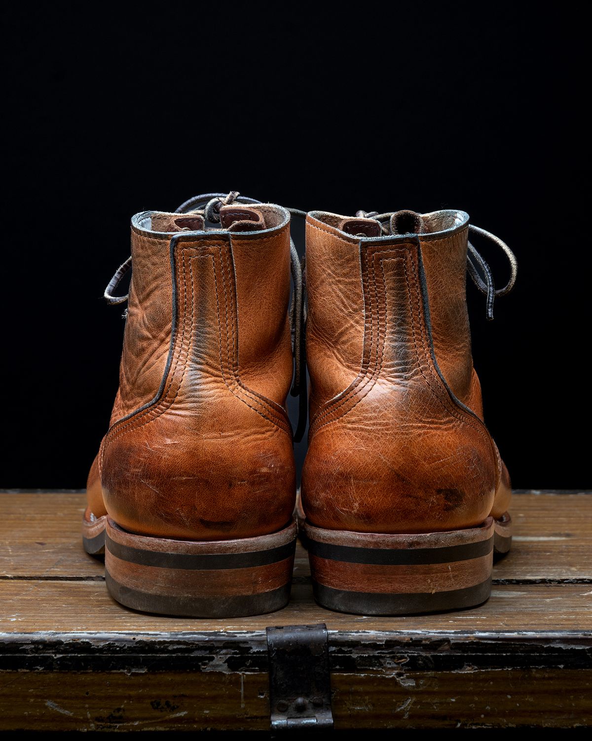 Photo by BigDudeInDenim on February 5, 2023 of the Nicks Prospector in Horween Natural Dublin.