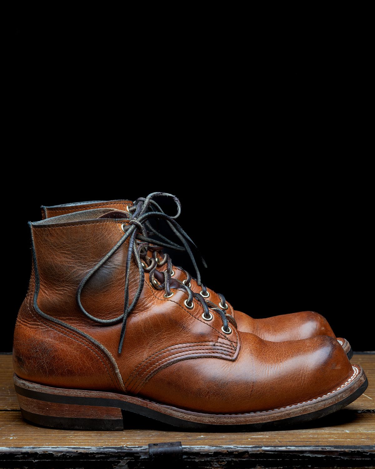 Photo by BigDudeInDenim on March 5, 2023 of the Nicks Prospector in Horween Natural Dublin.