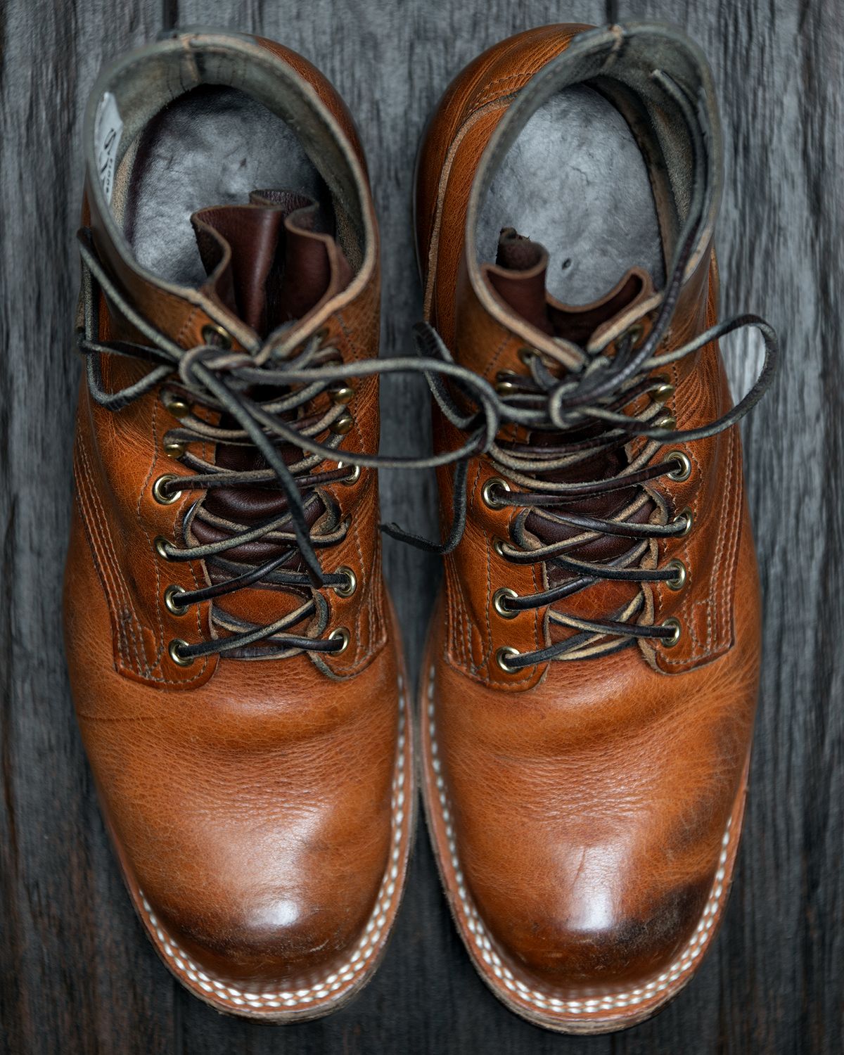 Photo by BigDudeInDenim on March 5, 2023 of the Nicks Prospector in Horween Natural Dublin.