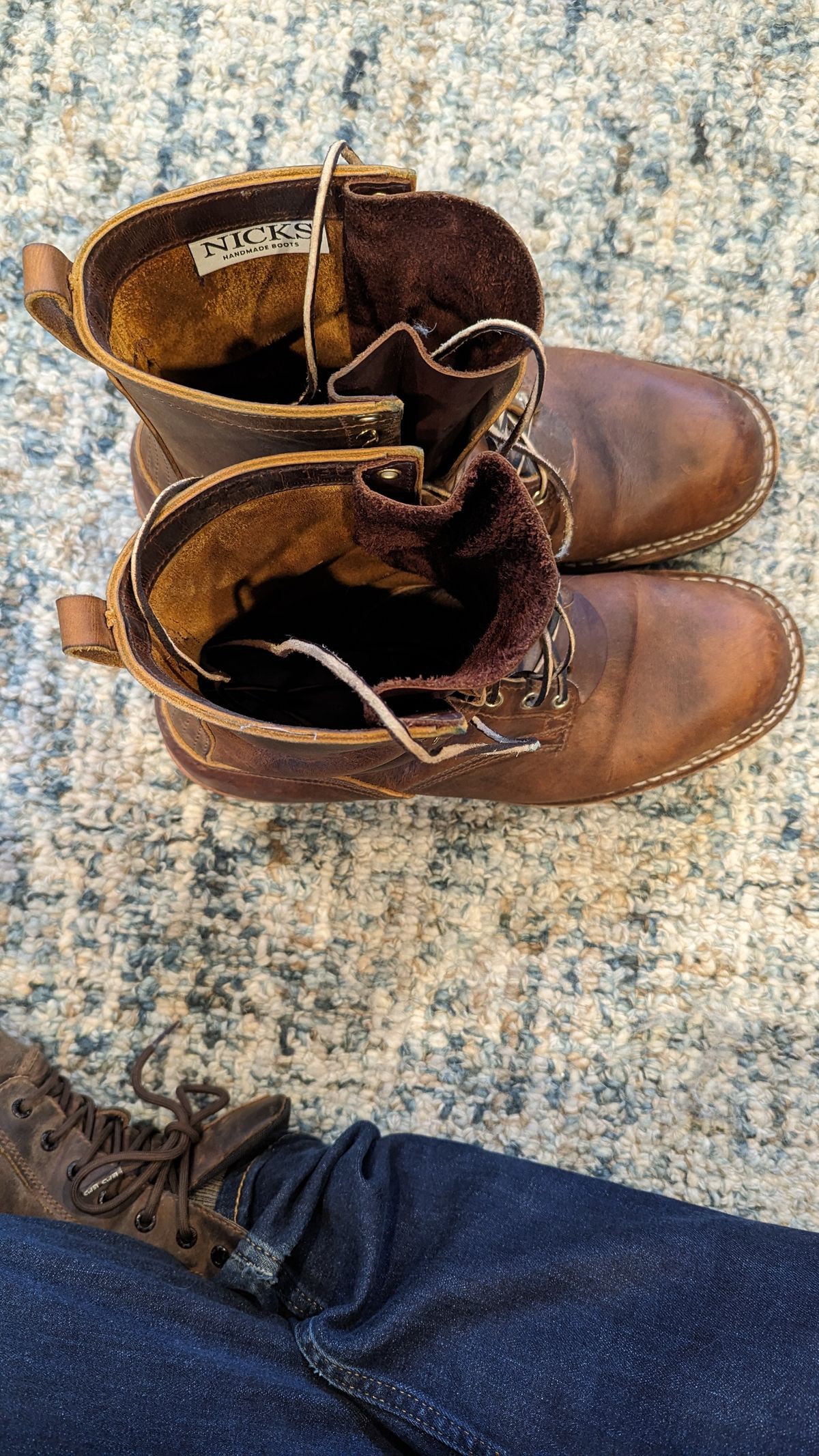 Photo by rexroof on November 5, 2023 of the Nicks Overlander in Horween Orange Predator.