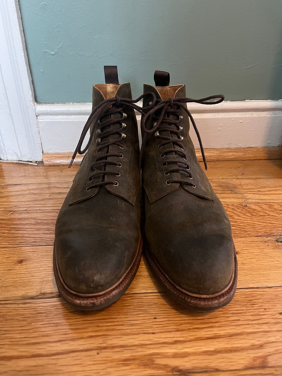 Photo by mjones15 on November 7, 2023 of the Meermin Service Boot in C.F. Stead Leaf Green Waxy Commander Suede.
