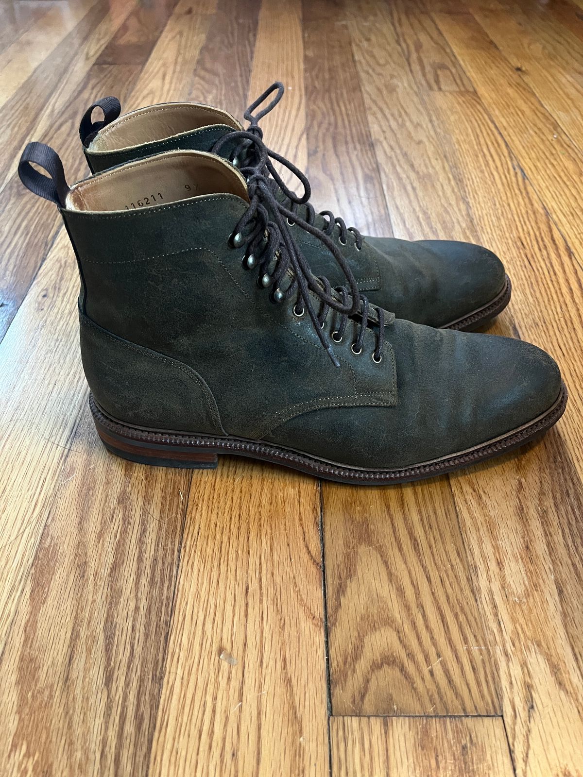 Photo by mjones15 on November 7, 2023 of the Meermin Service Boot in C.F. Stead Leaf Green Waxy Commander Suede.