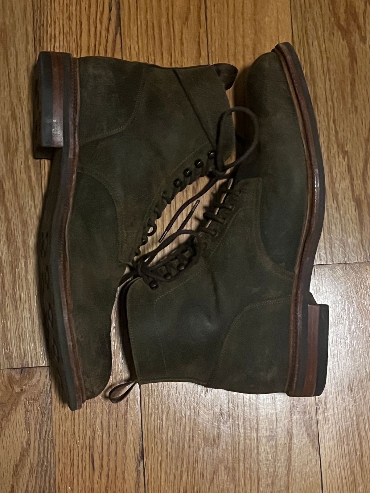 Photo by mjones15 on December 4, 2023 of the Meermin Service Boot in C.F. Stead Leaf Green Waxy Commander Suede.