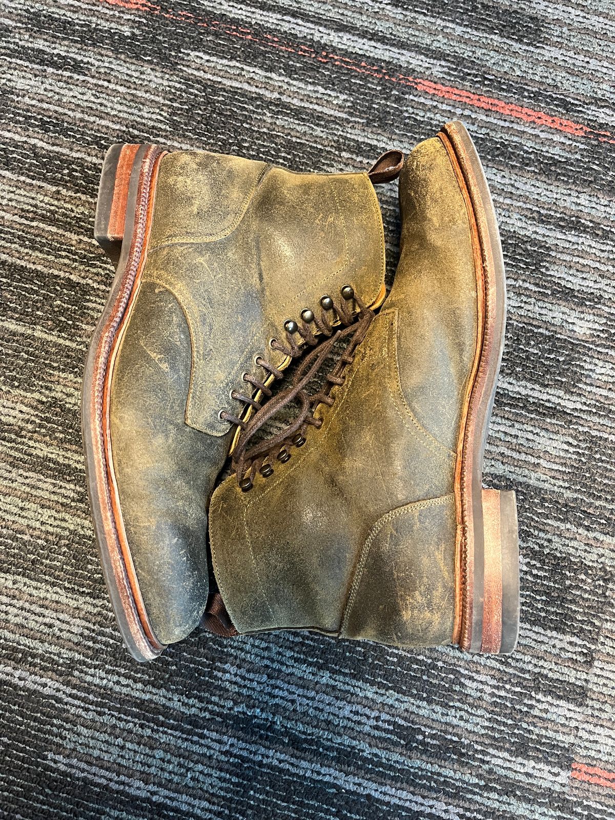 Photo by mjones15 on February 5, 2024 of the Meermin Service Boot in C.F. Stead Leaf Green Waxy Commander Suede.