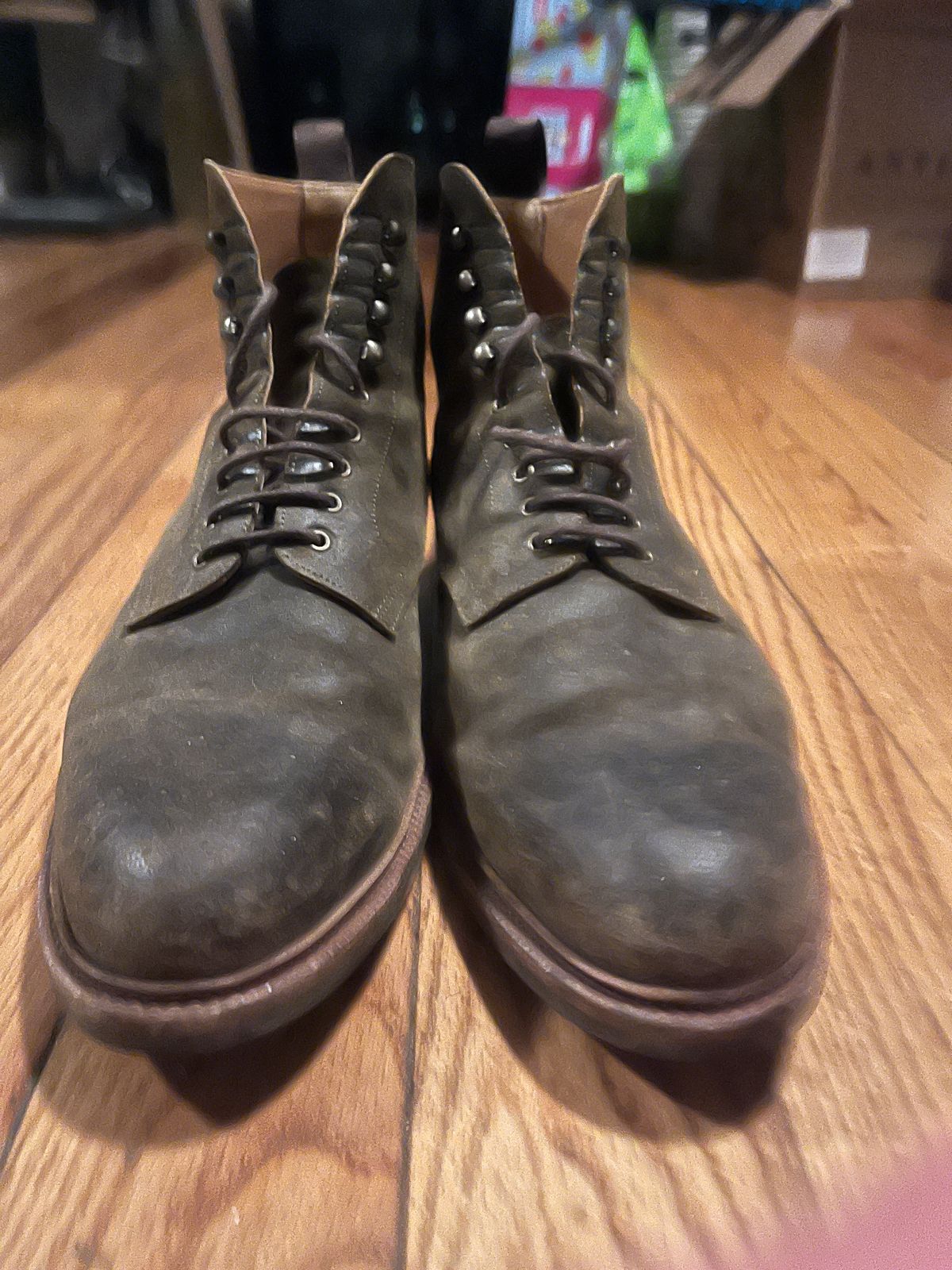 Photo by mjones15 on March 6, 2024 of the Meermin Service Boot in C.F. Stead Leaf Green Waxy Commander Suede.