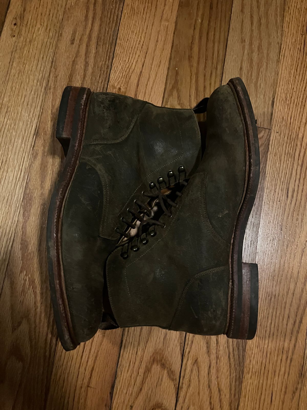 Photo by mjones15 on March 6, 2024 of the Meermin Service Boot in C.F. Stead Leaf Green Waxy Commander Suede.