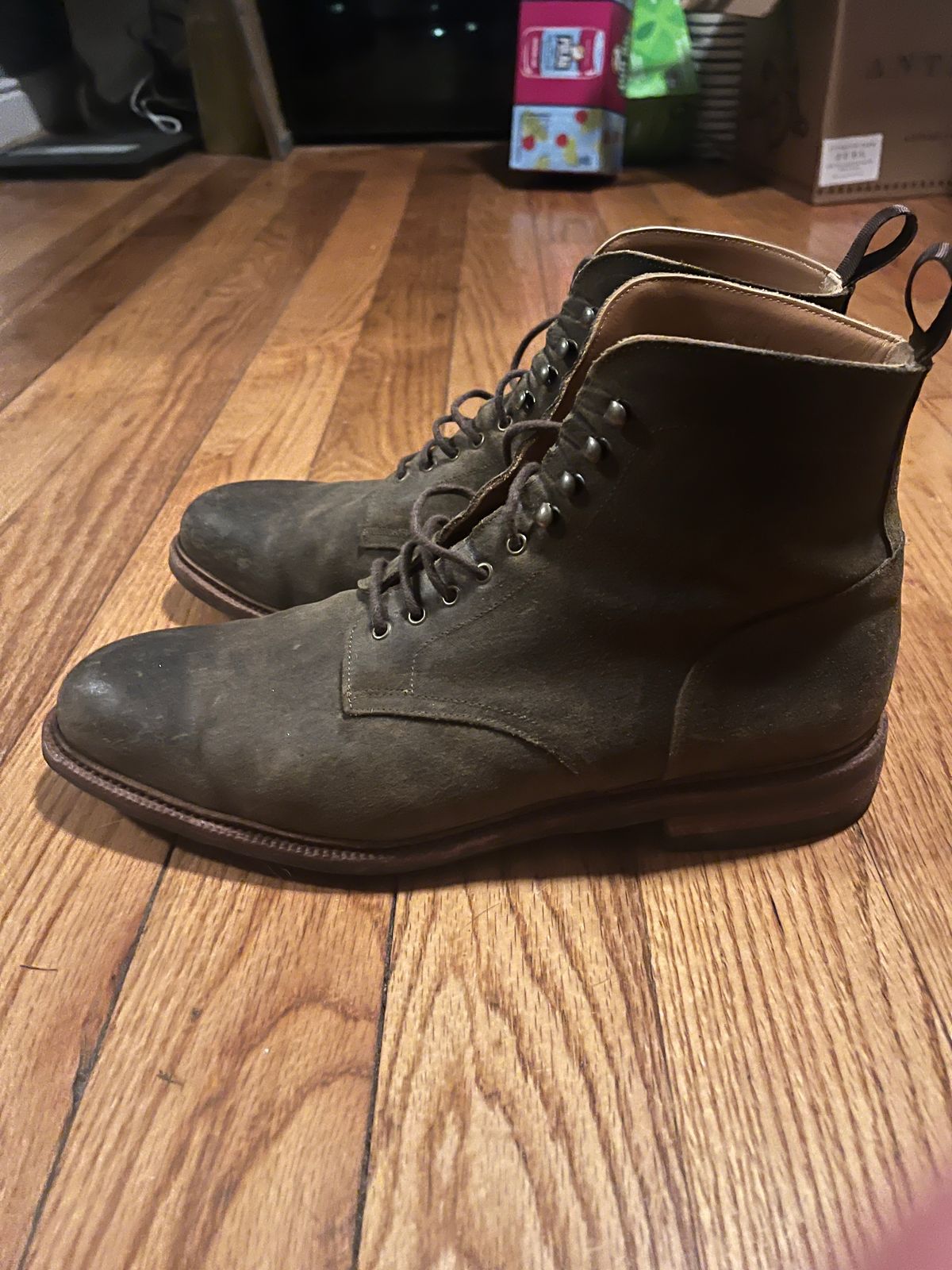 Photo by mjones15 on March 6, 2024 of the Meermin Service Boot in C.F. Stead Leaf Green Waxy Commander Suede.