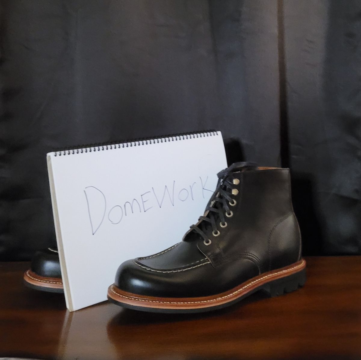 Photo by papavic on October 1, 2022 of the Grant Stone Brass Boot in Horween Black Chromexcel.