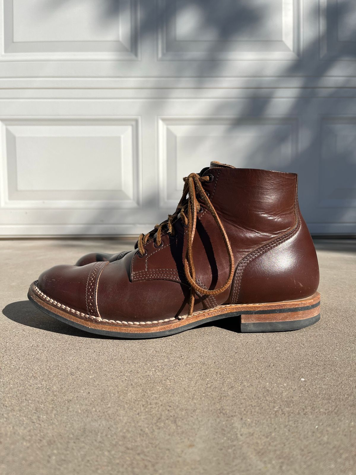 Photo by udi on November 5, 2022 of the Viberg Boondocker BCT in Horween Pigment Brown Workshoe Butt.