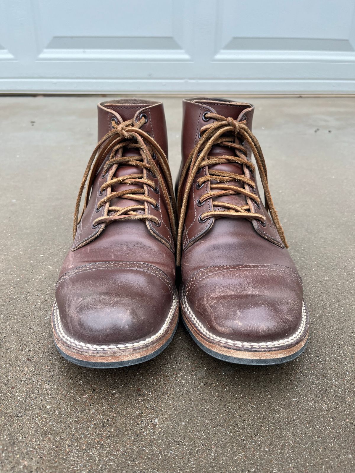 Photo by udi on December 4, 2022 of the Viberg Boondocker BCT in Horween Pigment Brown Workshoe Butt.