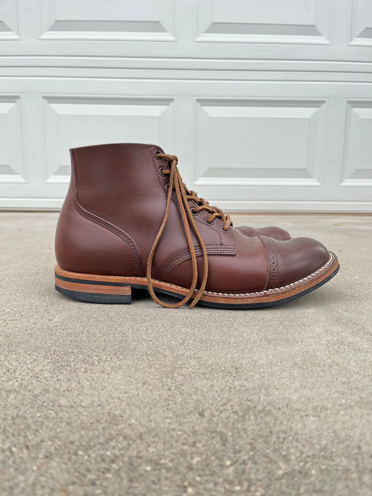 Photo by udi on January 4, 2023 of the Viberg Boondocker BCT in Horween Pigment Brown Workshoe Butt.