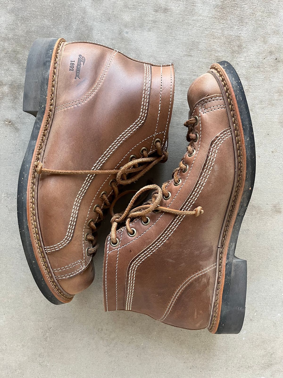 Photo by udi on January 5, 2025 of the Thorogood 1892 Portage in Horween Natural Chromexcel.