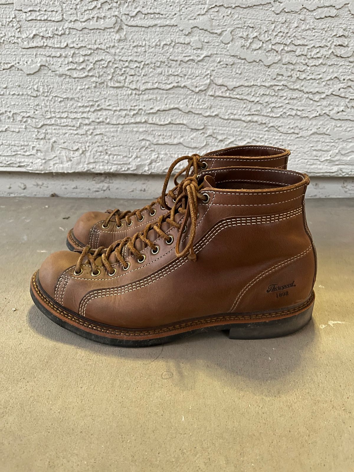 Photo by udi on March 6, 2025 of the Thorogood 1892 Portage in Horween Natural Chromexcel.