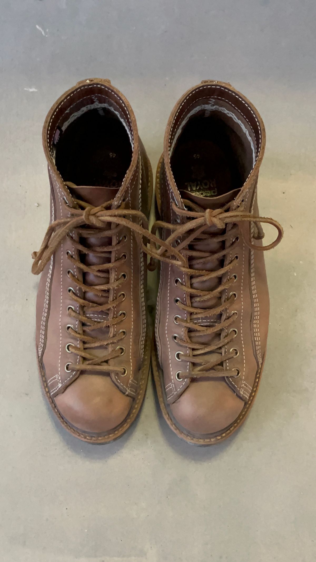 Photo by udi on March 6, 2025 of the Thorogood 1892 Portage in Horween Natural Chromexcel.